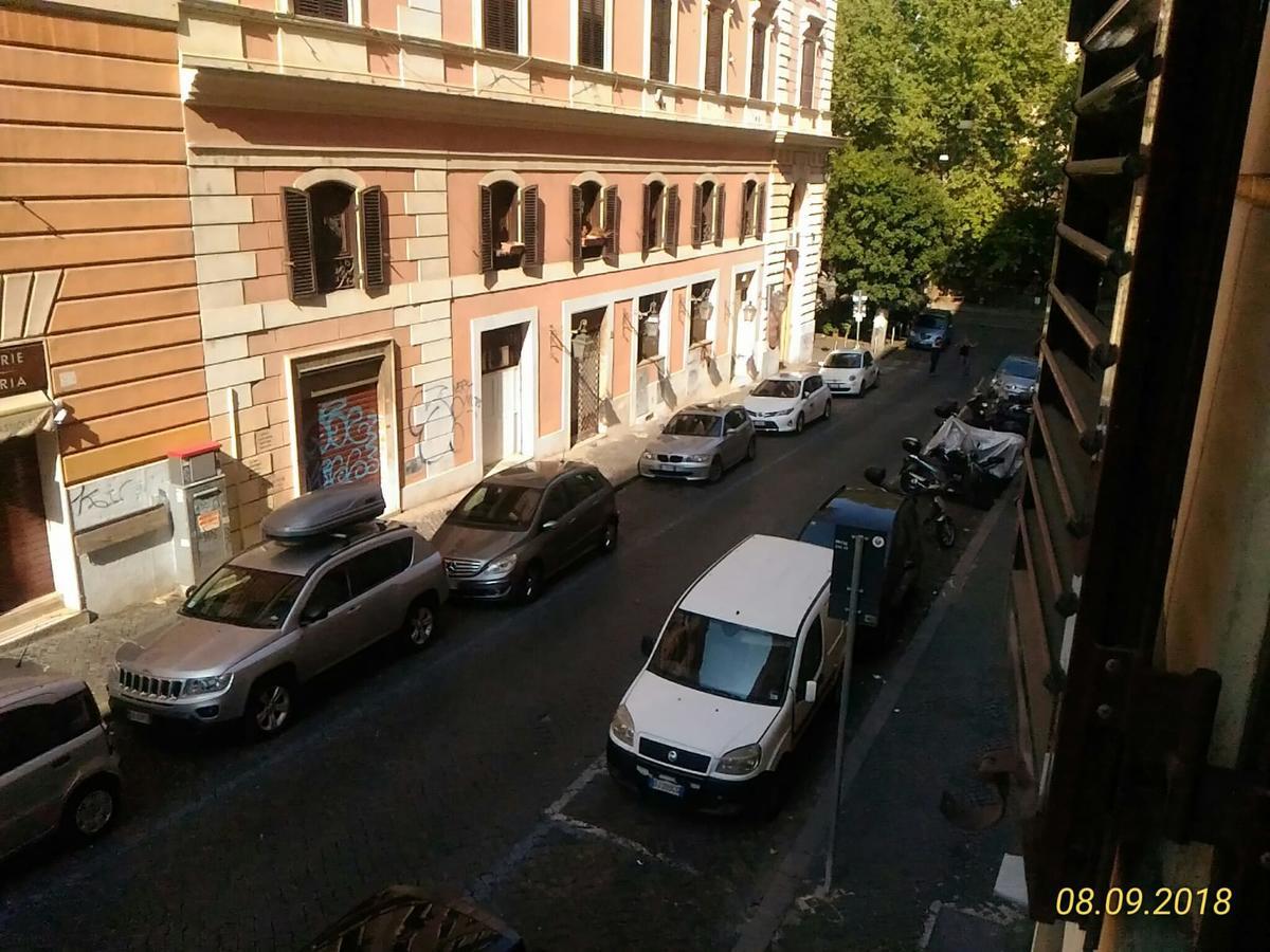 Santini House Hotel Roma Exterior foto